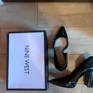 LIKE NEW 9 WEST PUMPS: